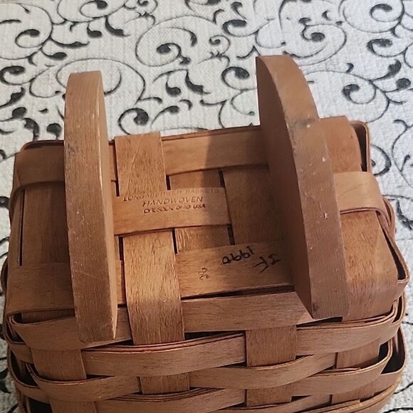 1993 Longaberger Woven Cradle  Basket - Picture 7 of 9